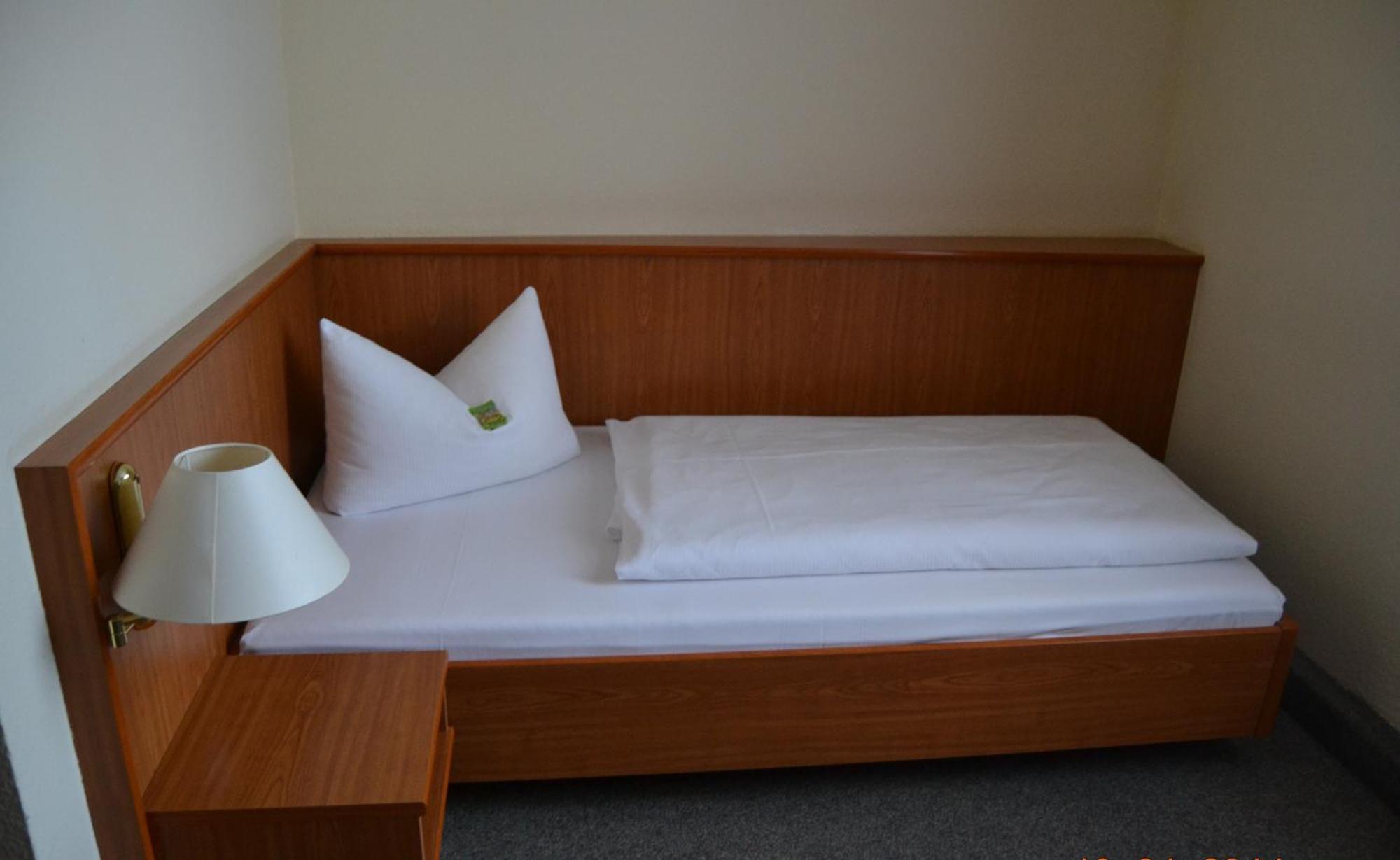 Hotel Anker Saalfeld Saale Quarto foto